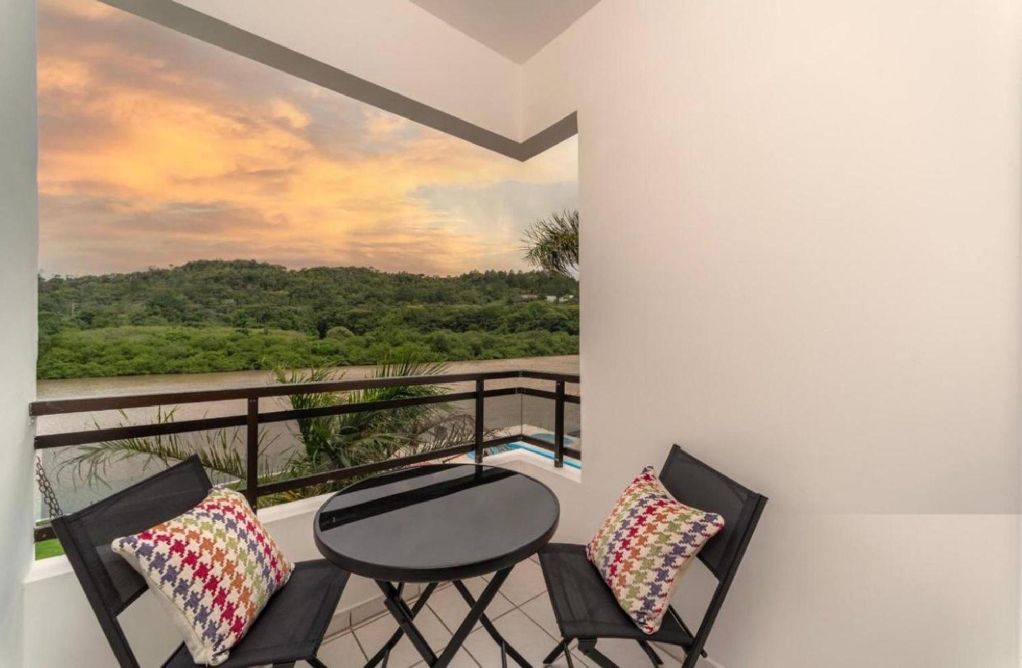 Rizzu Marina Hotel Balneário Camboriú Buitenkant foto