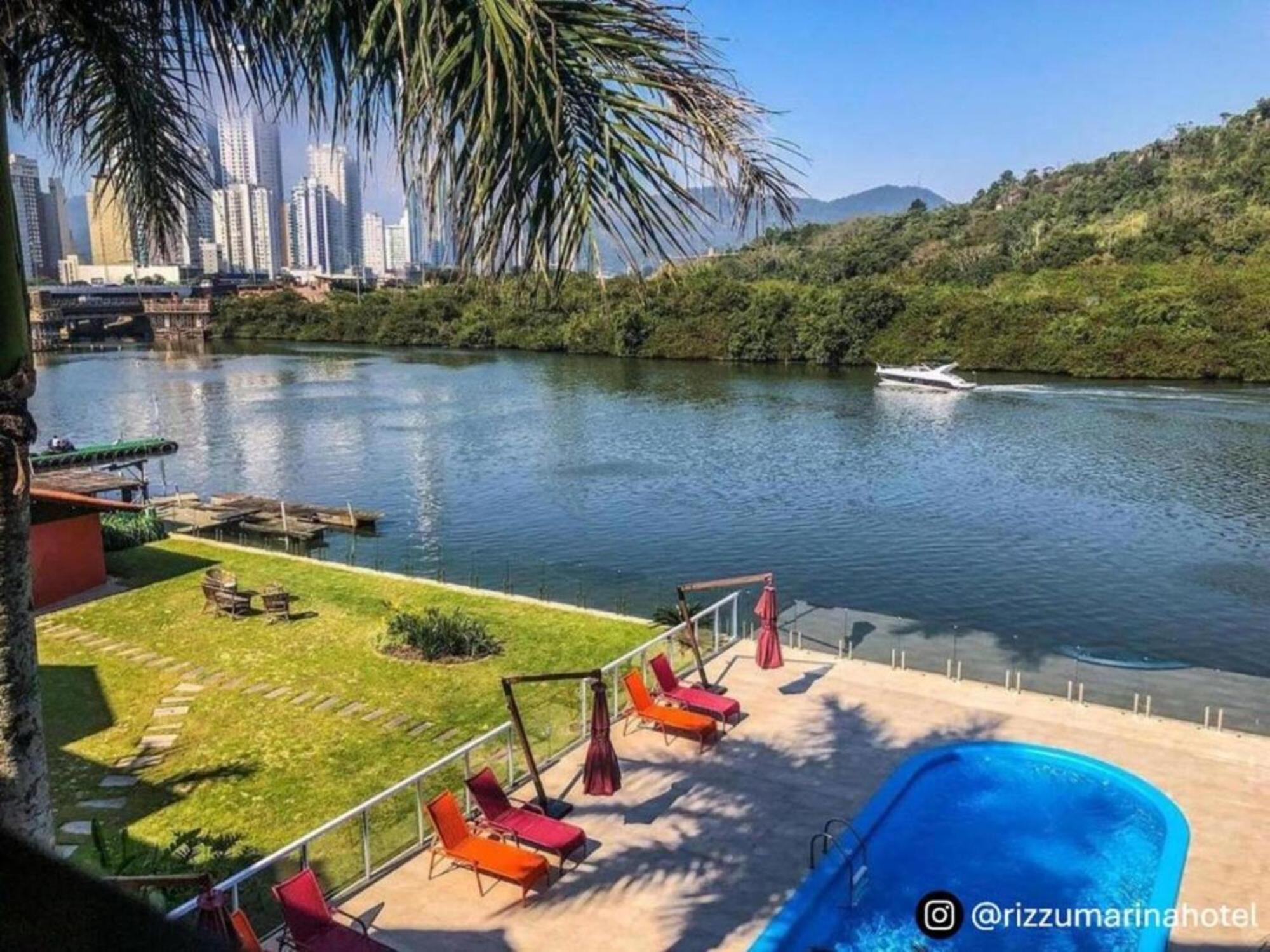 Rizzu Marina Hotel Balneário Camboriú Buitenkant foto